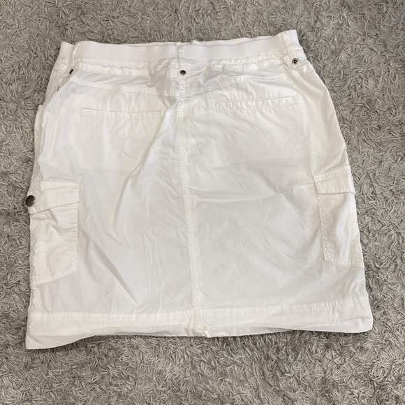 Chico’s Womens Cargo White skirt - Picture 5 of 6